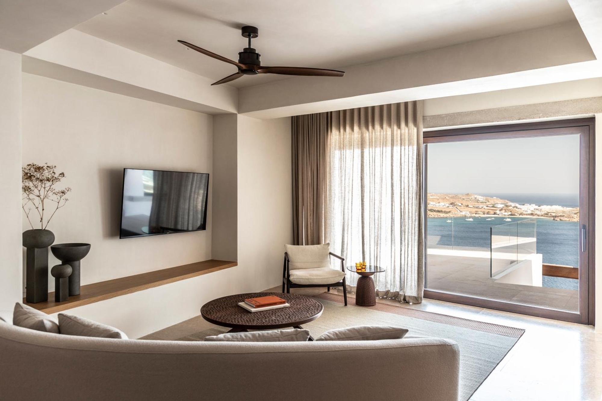 The Skyvilla Mykonos - A Landmark Property With Breathtaking Views Of The Psarou Bay Mykonos Town Екстер'єр фото
